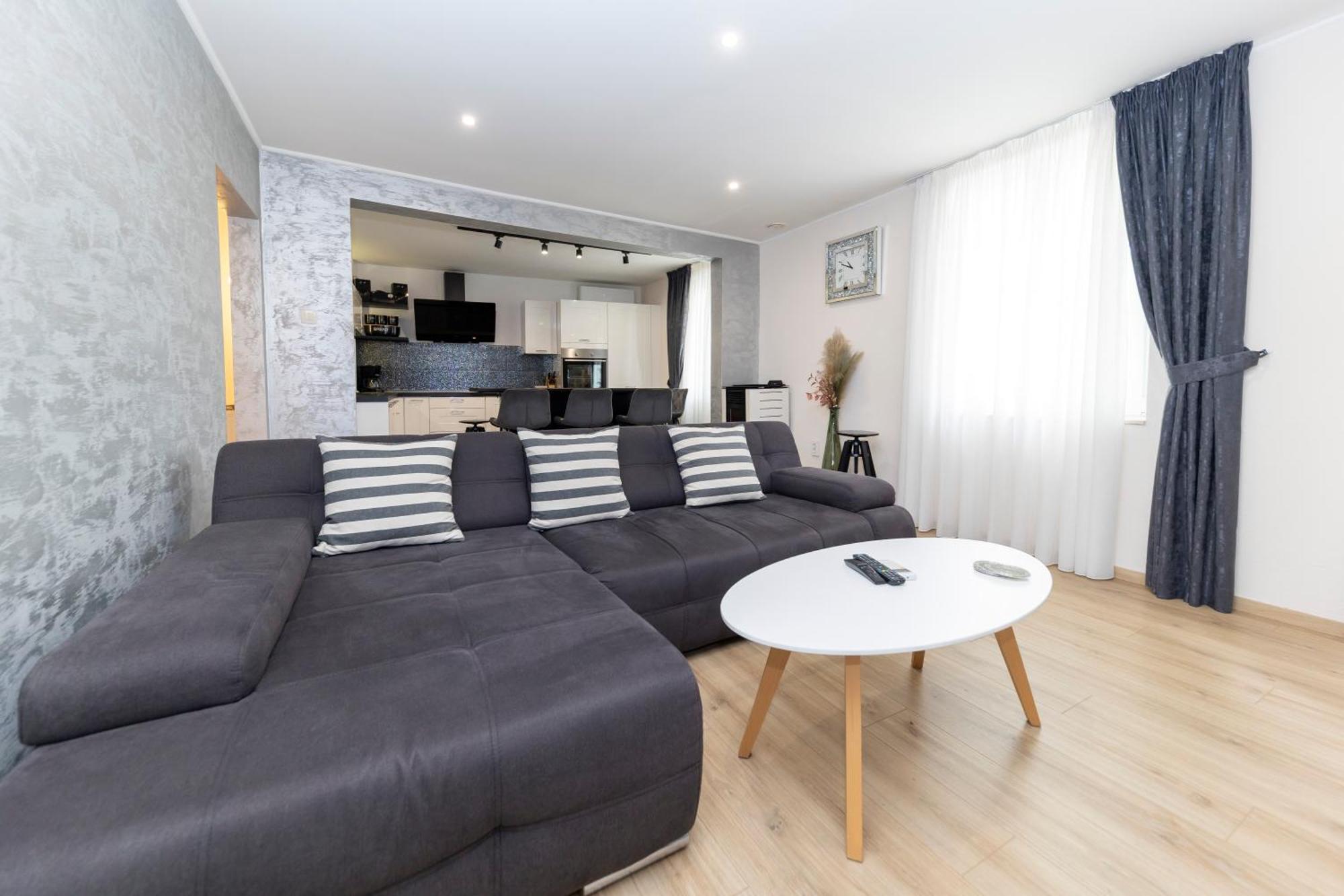 Nikky 2Br Apt. In Old Town Centre 자다르 외부 사진