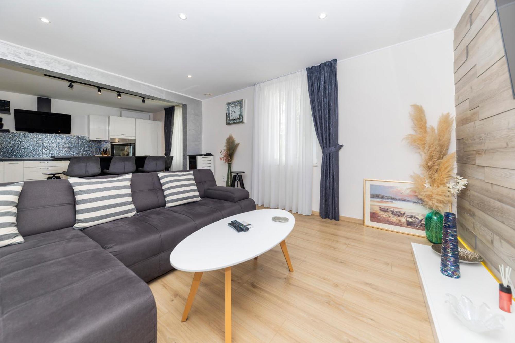 Nikky 2Br Apt. In Old Town Centre 자다르 외부 사진