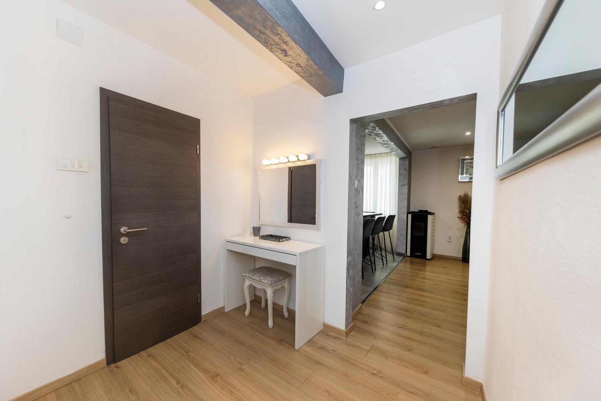 Nikky 2Br Apt. In Old Town Centre 자다르 외부 사진